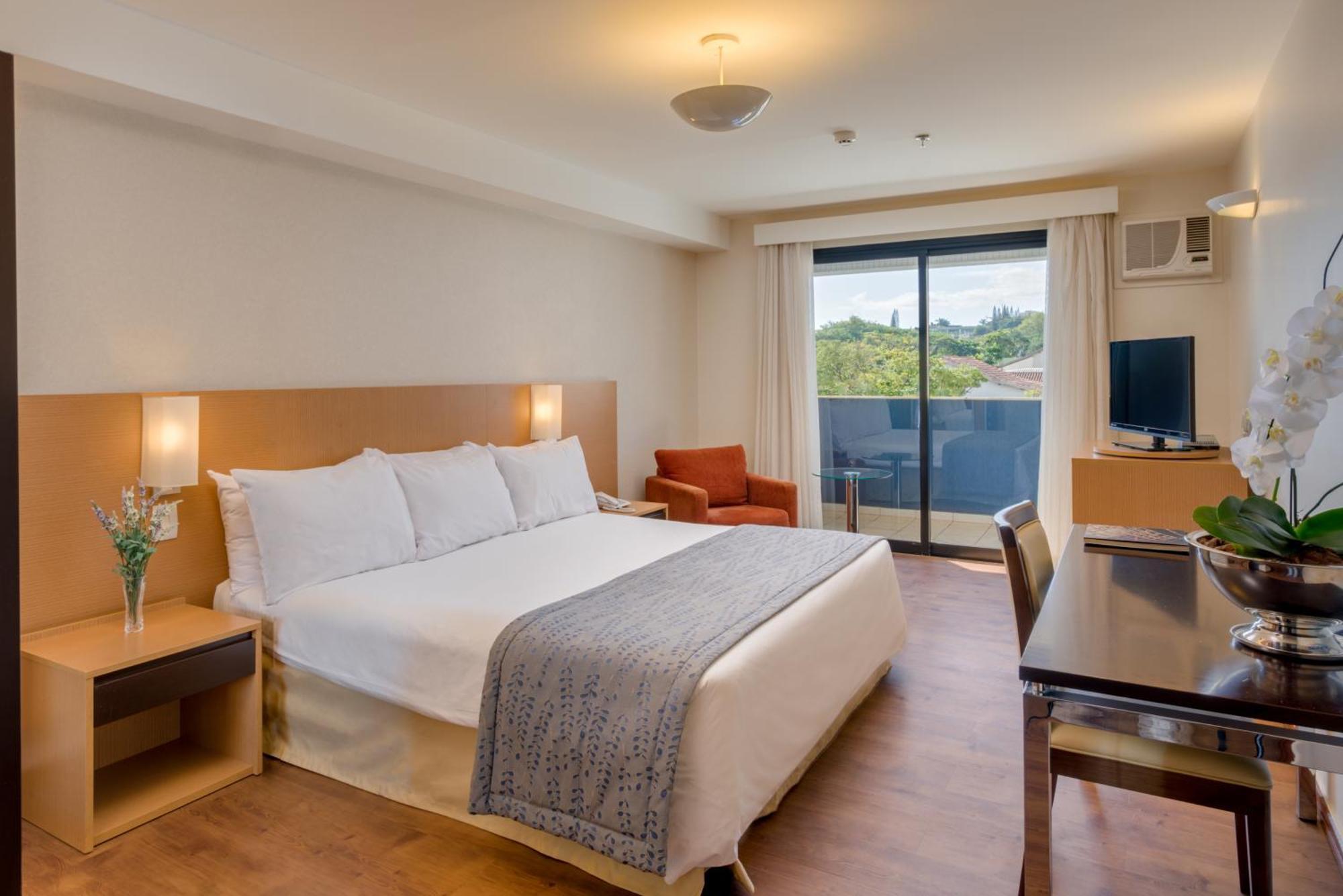 Blue Tree Premium Londrina Hotel Exterior photo